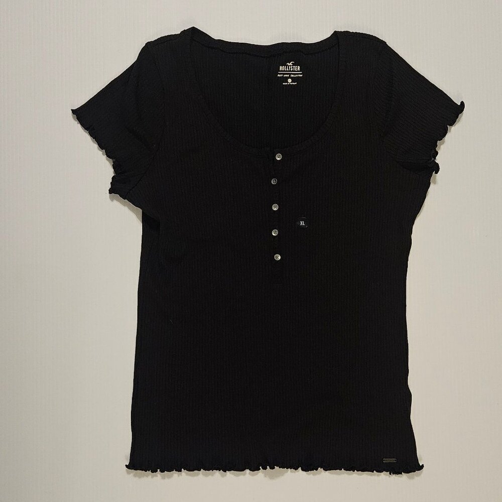 NWOT Hollister Shirt Women's Ruffle Sleeves - Size XL